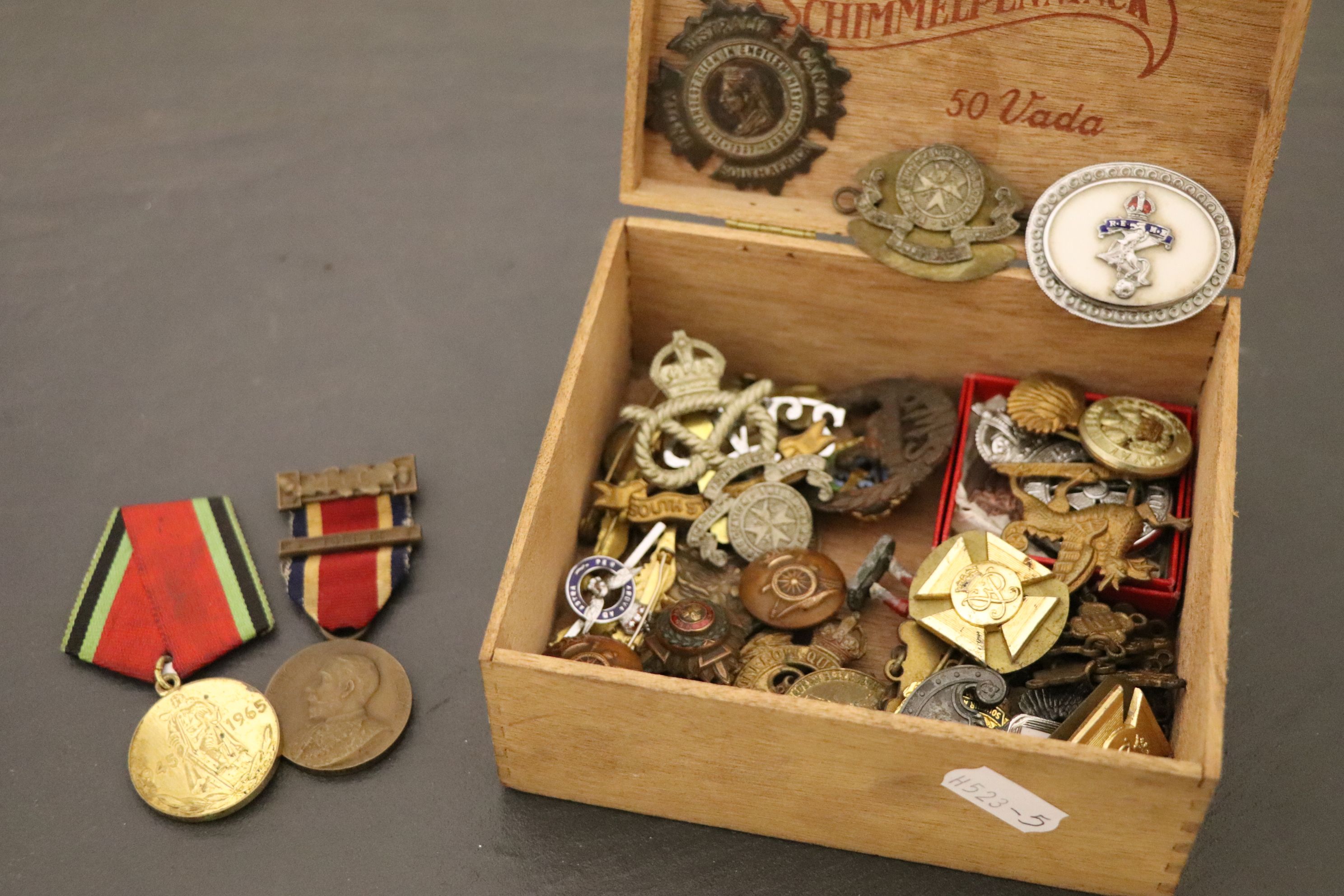 Box of mixed badges including military - Image 3 of 3