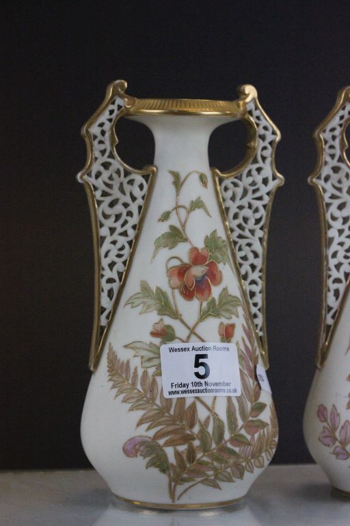 Pair of Worcester Grainger & Co reticulated vases with floral design & numbered 1/1667 to base - Image 2 of 4