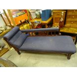Late Victorian / Edwardian Chaise-lounge