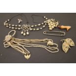 Mixed Lot including Simulated Pearls, Brooches, etc