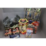 Star Wars - Collection of Star Wars toys, games and books to include boxed Kenner Electronic Rebel