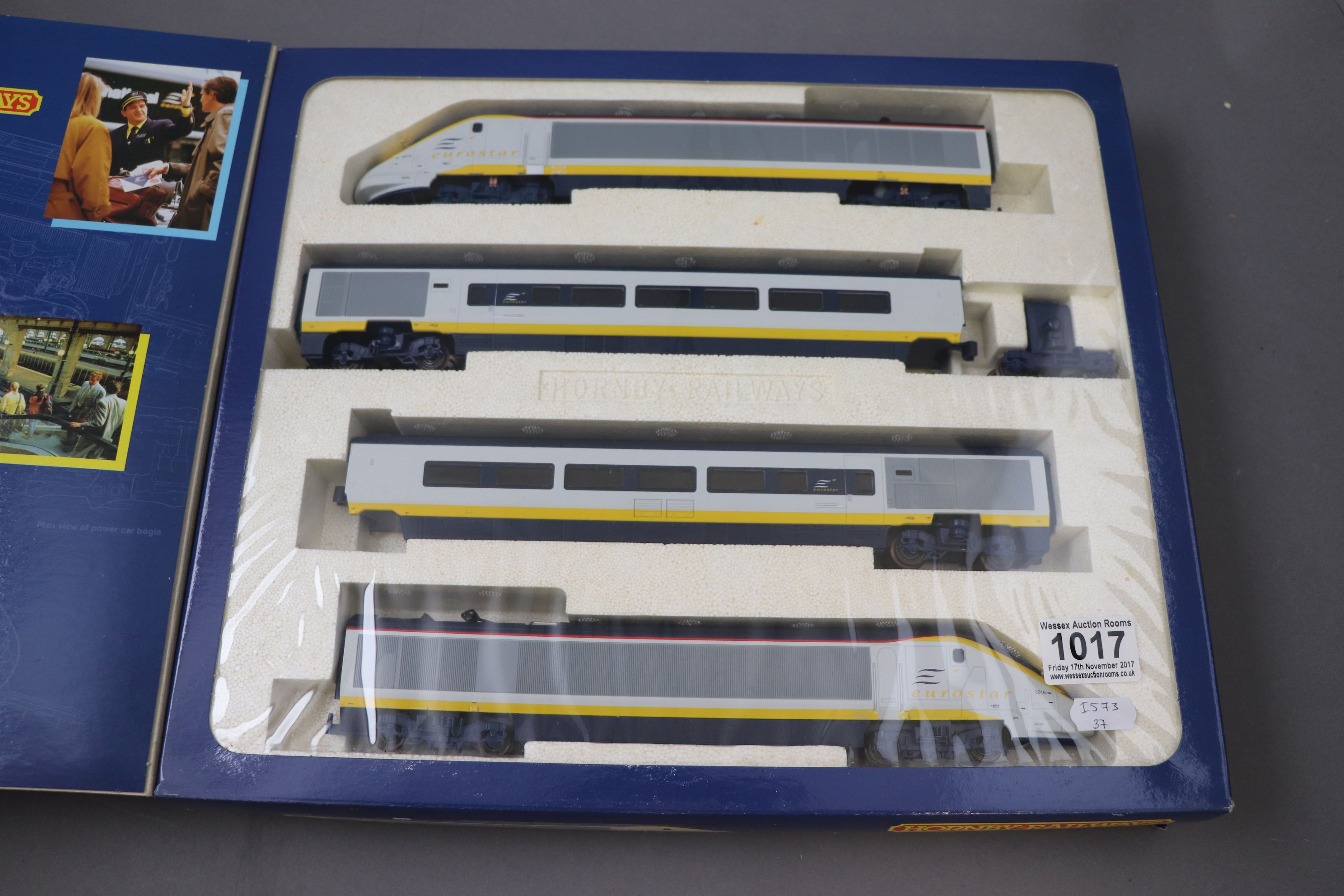 Boxed Hornby 00 gauge R665 Eurostar Train Pack, appears unused - Image 3 of 5