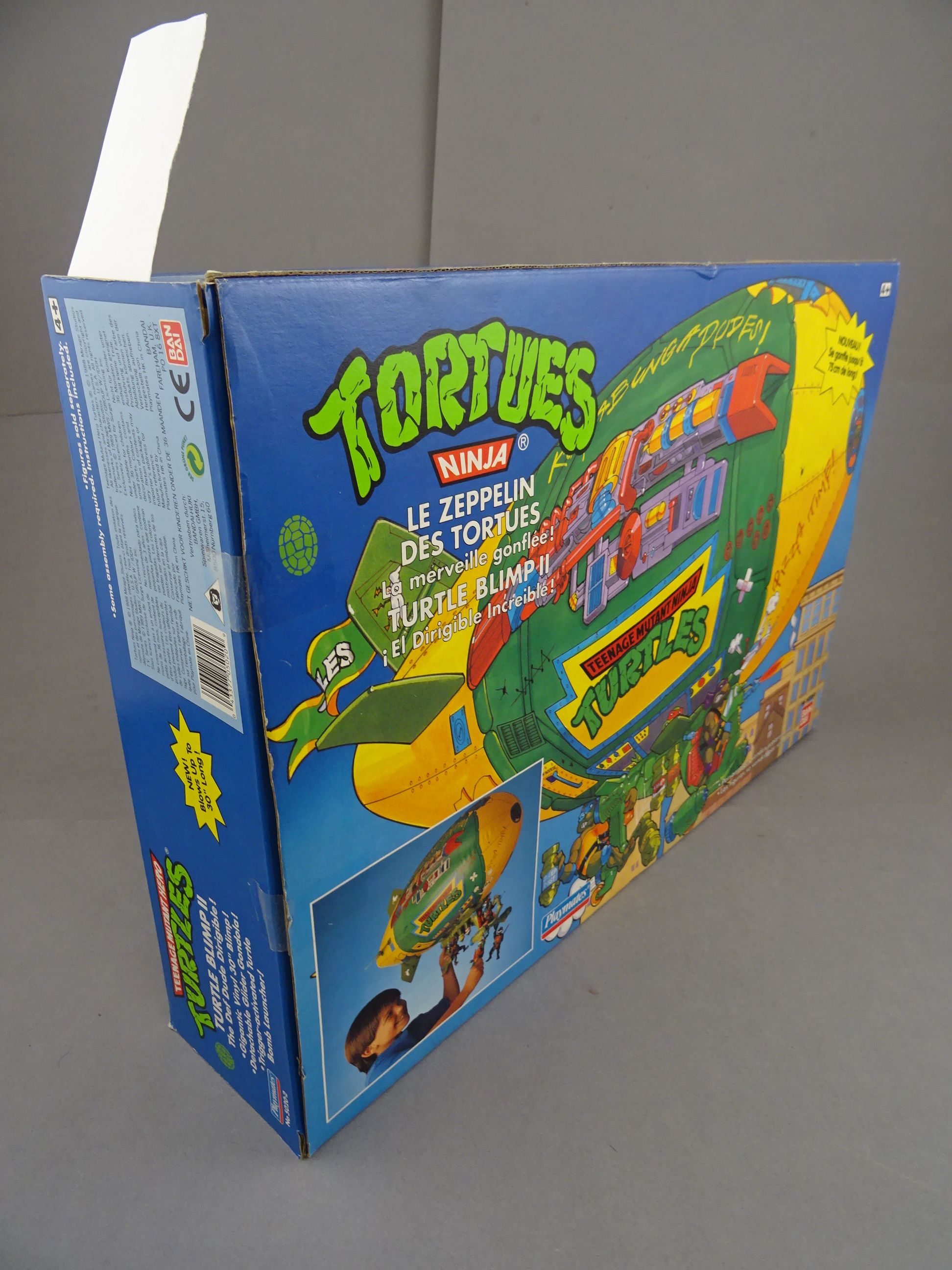 Original boxed Playmates/Bandai Teenage Mutant Ninja Turtles Turtle Blimp II appearing sealed and - Image 3 of 3