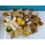 A collection of eleven vintage Steiff animals and bears