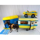 Vintage Sindy Horse \Box with Horse, Fun Buggy and Caravan