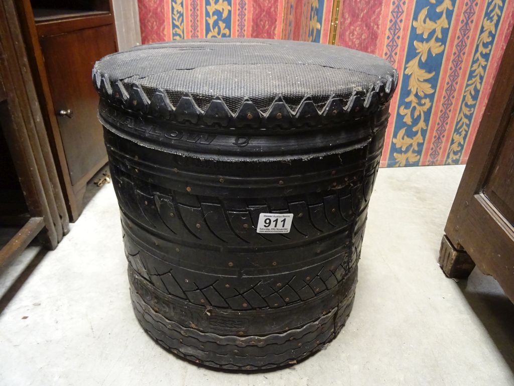 Stool made from Car Tyres