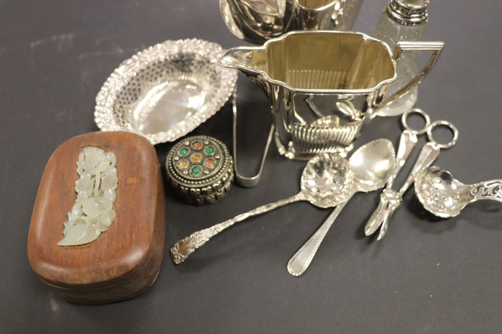 Mixed hallmarked Silver & other metalware to include; sifting spoon, bon bon dish, sugar tongs - Image 3 of 4