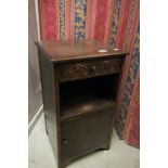 Mid 20th century Oak Bedside Cabinet