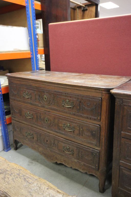 Large French Oak Chest of Three Long Drawers with panels carved with swags - Image 2 of 2