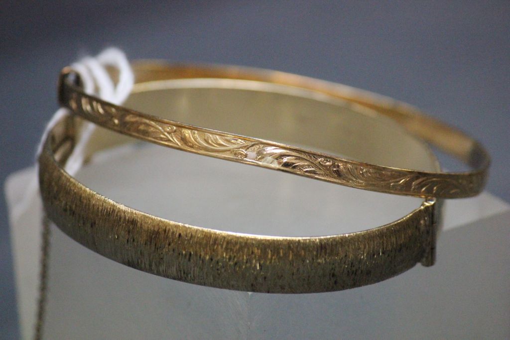 1/5 9ct Rolled Gold Bangle plus another with Metal Core