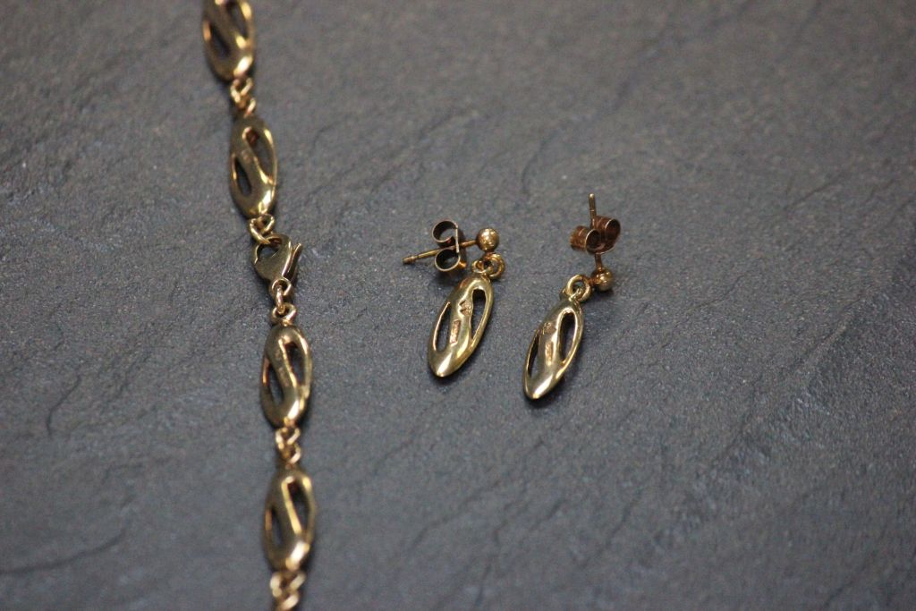 9ct Gold Necklace, Bracelet and Earrings Set, approx. 50 grams - Image 3 of 3