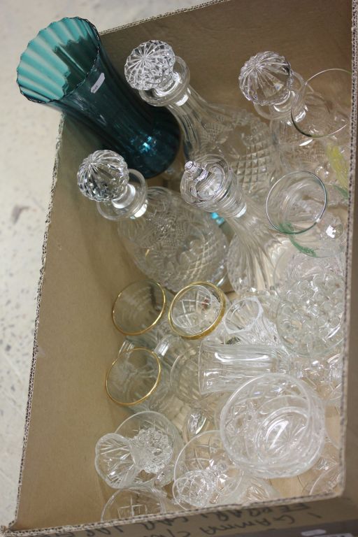 Collection of Glassware to include Crystal Decanters, tumblers etc in two boxes