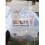 Plastic box containing 44 brass and copper thimbles and 4 other plastic bags containing assorted