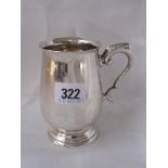 A half pint mug of Georgian design with leaf capped scroll handle 4” over handle Birm mod 160g