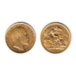 Edward VII gold half sovereigns 1906 and 1910. Very fine. (2)