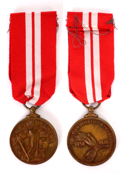 1939-46 Emergency National Service Medal, na Caomhnóirí Aitiúla. To an unknown recipient for service