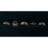 Five Lady's Dress Rings: An attractive Art Deco style ring set with concentric bands of white and