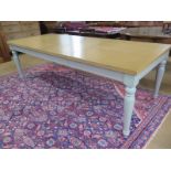 A Bramblecrest extending dining table - extending from 160cm x 95cm to 235cm long