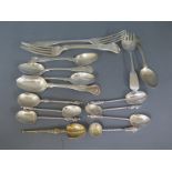 A quantity of hallmarked Kings pattern flatware and various Apostle spoons - Weight approx.