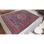 A hand knotted woolen Mahal rug - 3.95m x 3.