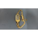 A 9ct yellow gold cased ladies wristwatch - running,