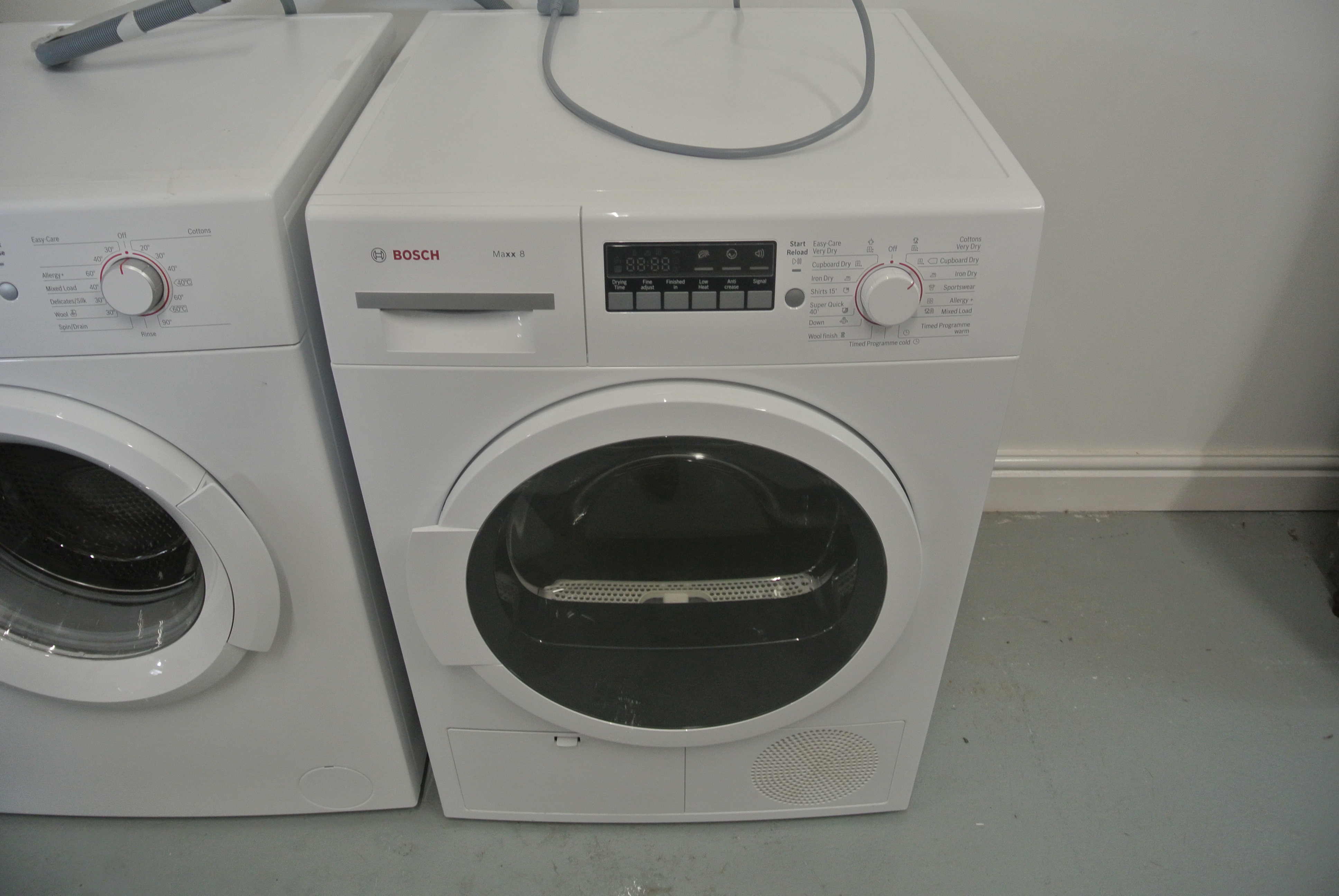 A Bosch tumble dryer WTB86300GB - in working order