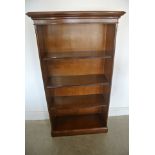 A reproduction oak open bookcase with adjustable shelves - Height 139cm x 77cm x 32cm