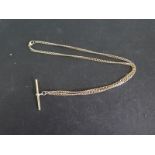 A 9ct Yellow Gold Chain with T-bar - 26 cm long - approximately 12.