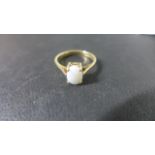 A 9ct Gold Opal Ring - Size M - approximately 2.