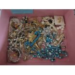 Assorted silver and costume jewellery