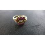 A pretty 9ct Yellow Gold Dress Ring - approximately 2.