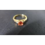18ct Gold Padparadscha Sapphire Ring - Size N - approximately 2.