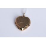 A 9ct gold heart shaped pendant