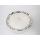 Edwardian silver salver, with pierced floral rim and four swept feet, Edinburgh 1907, Hamilton &