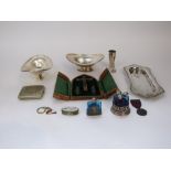 A mixed lot of decorative silver plated items to include attractive blue glass bottle cruet in a