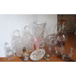 A collection of mixed good glassware to include a Venetian type cornucopia glass vessel upon a