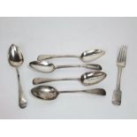 Harlequin set of four Georgian silver old English table spoons; together with a further fiddle