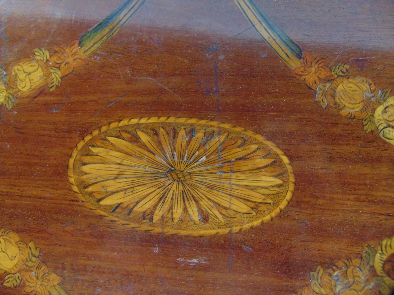 Good quality 19th century mahogany and boxwood inlaid gallery tray. - Image 2 of 2