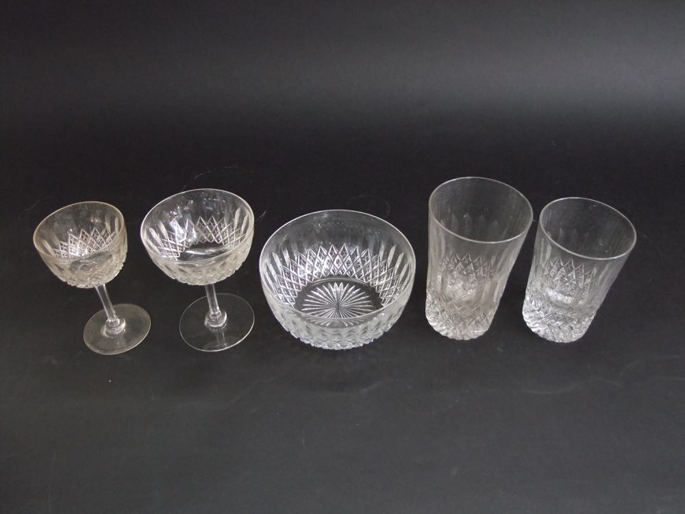 Extensive collection of good quality cut glass ware to include sherry glasses, champagnes, tumblers, - Image 3 of 3