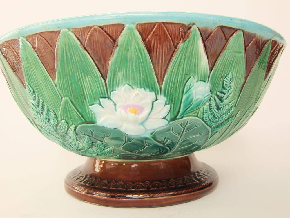 A 19th century majolica punch bowl by Joseph Holcroft with moulded and painted water lily and fern - Image 2 of 6