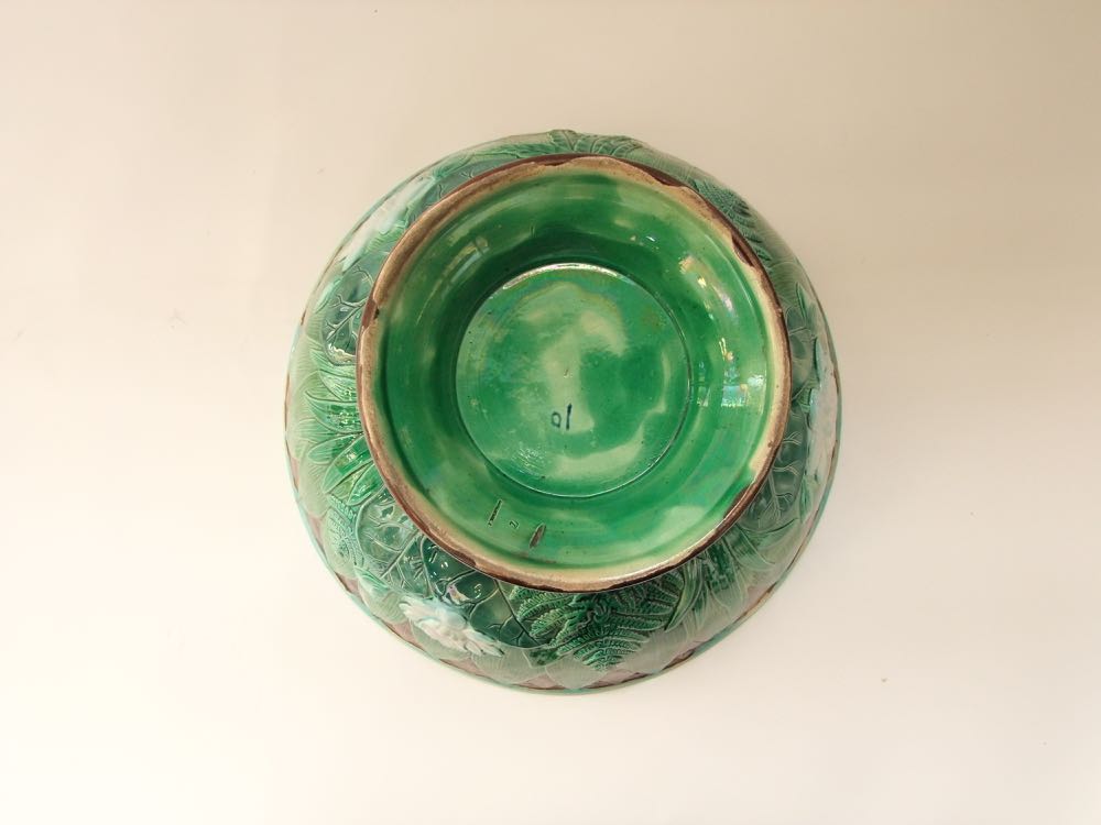 A 19th century majolica punch bowl by Joseph Holcroft with moulded and painted water lily and fern - Image 5 of 6