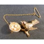 9ct GOLD BIRD WITH NEST BROOCH (5.0g)