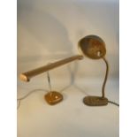 1960/70's TRIDENT DESK LAMP IN BROWN WITH ELONGATED HEAD AND FLEXIBLE ADJUSTIBLE NECK AND A CNC OF