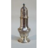 GEORGE III SILVER BALUSTER CASTER WITH A PIERCED DOMED COVER WITH URN FINIAL, ON A RAISED CIRCULAR