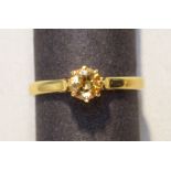 AN 18ct GOLD RING SET WITH A BRILLIANT CUT YELLOW DIAMOND (0.5ct), RING SIZE S½ (3.1g)