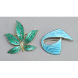 A SILVER GILT AND GREEN ENAMEL MAPLE LEAF PIN BROOCH BY BERNARD MELDAHL STAMPED 925 S STERLING, MADE