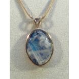 A LABRADORITE OVAL SHAPED PENDANT AND A PAIR OF DROP EARRINGS SET IN SILVER STAMPED 925 TOGETHER
