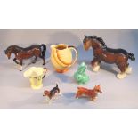 A BESWICK BAY HORSE (H: 15cm), A BESWICK THE ROVER BILLY BEAGLE (H: 7.7cm), A ROYAL DOULTON CORGI