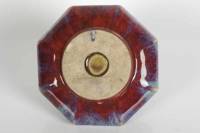 A flambé porcelain brush washer. China, 20th century. H. 4 cm. Diam. 15 cm. Provenance: bought in - Image 4 of 4