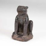 Keramik-Skulptur 'Wächterlöwe' China, wohl Östliche Han-Dynastie (23/25 - 220 n. Chr.). Rötliche